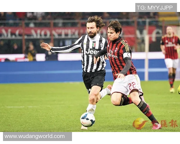 足球巨星同框合影：世界足坛传奇人物聚首共庆荣耀时刻